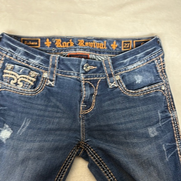 Rock Revival Blue Ankle Cropped Jeans with Intricate Stitching - Picture 4 of 15